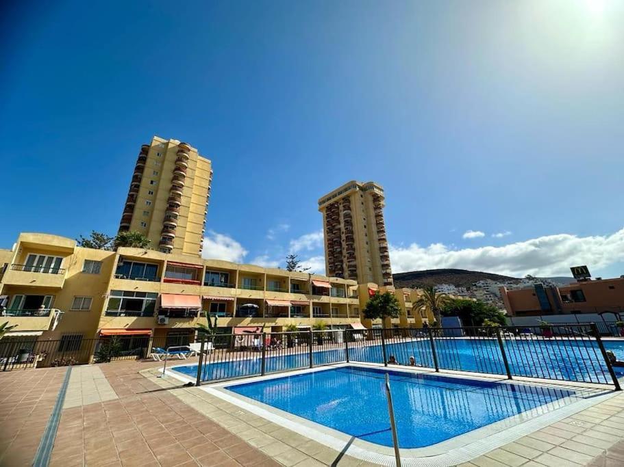 Las Vistas Beach Los Cristianos 2 Swimming Pools Lejlighed Eksteriør billede